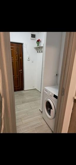 Garsonieră decomandată în Narcisa