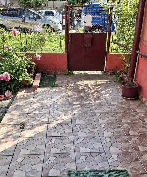 Casă cu 2 camere cu Teren 219 Mp în Central