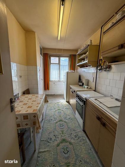 Apartament cu 3 camere decomandat în Gării