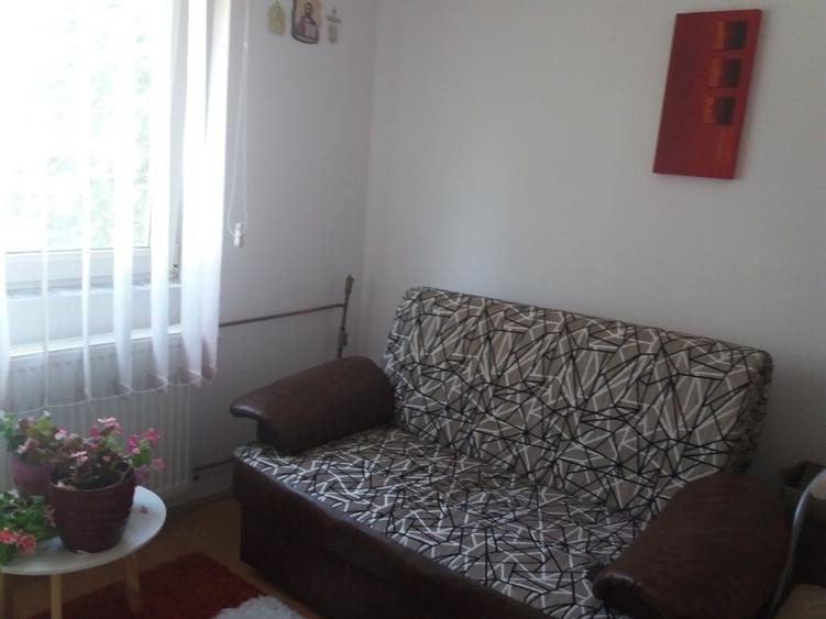 Garsonieră în Aradului