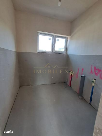 Casă cu 4 camere în Popești