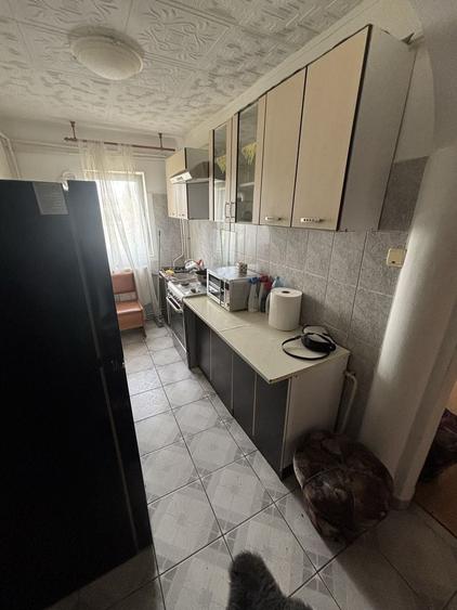 Apartament cu 2 camere semidecomandat în Dacia