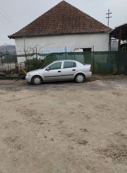 Casă individuală cu 2 camere cu Teren 302 Mp în Șumugiu
