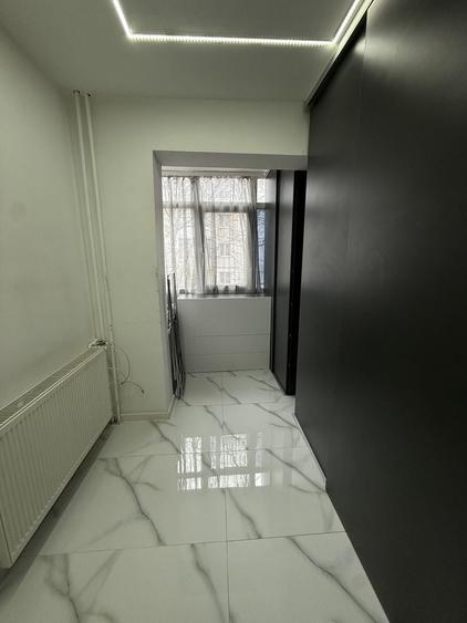 Apartament cu 2 camere semidecomandat în Malu Roșu