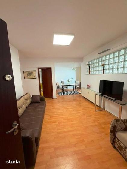 Central bachelor apartment for rent. Parking included. - 6