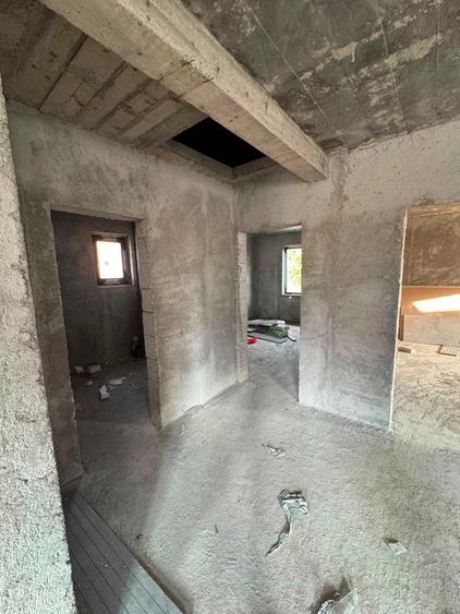 Casă cu 3 camere în Exterior Vest