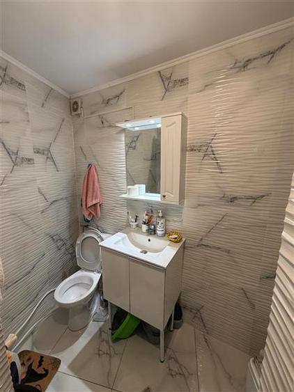 Apartament cu 2 camere semidecomandat în Universitate