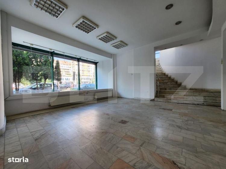 Spațiu comercial, de 30 mp, în Central