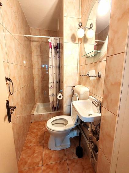 Apartament cu 2 camere decomandat în Prundu