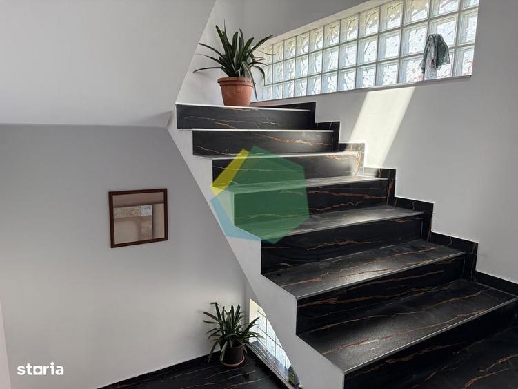 Apartament cu 4 camere în Odăile