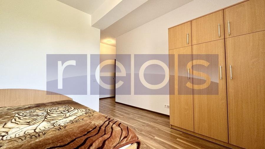 Apartament cu 3 camere semidecomandat, mobilat în 1 Mai