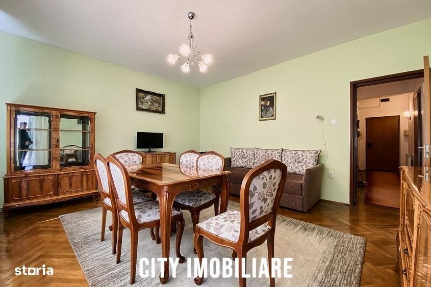 Apartament cu 3 camere decomandat în Central