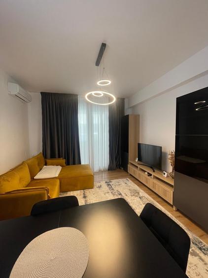 Apartament cu 2 camere decomandat în Militari