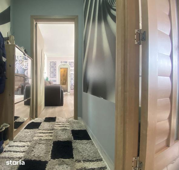 Apartament cu 2 camere semidecomandat în Micro 11