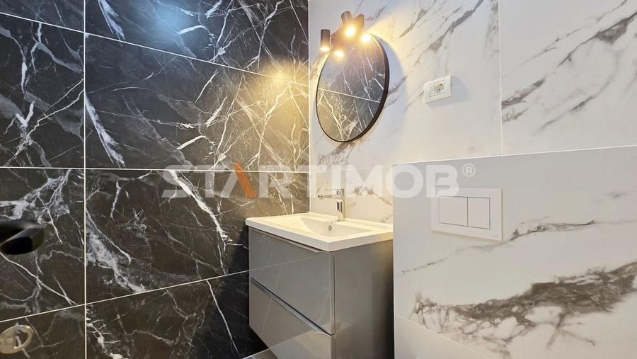 Apartament cu 3 camere decomandat, mobilat în Vlahuță