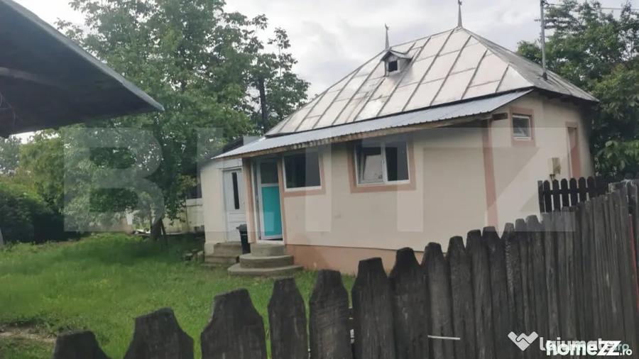 Casă cu 2 camere cu Teren 420 Mp în Central