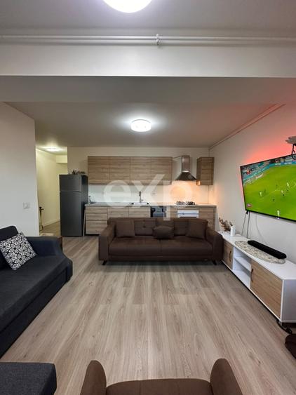 Apartament cu 3 camere decomandat, mobilat în Otopeni