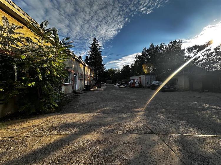 Spațiu industrial, de 200 mp, în Tătărași