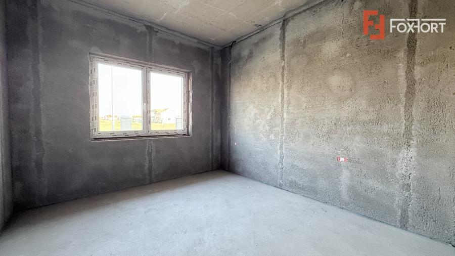Duplex cu 3 camere cu Teren 380 Mp în Moșnița Nouă