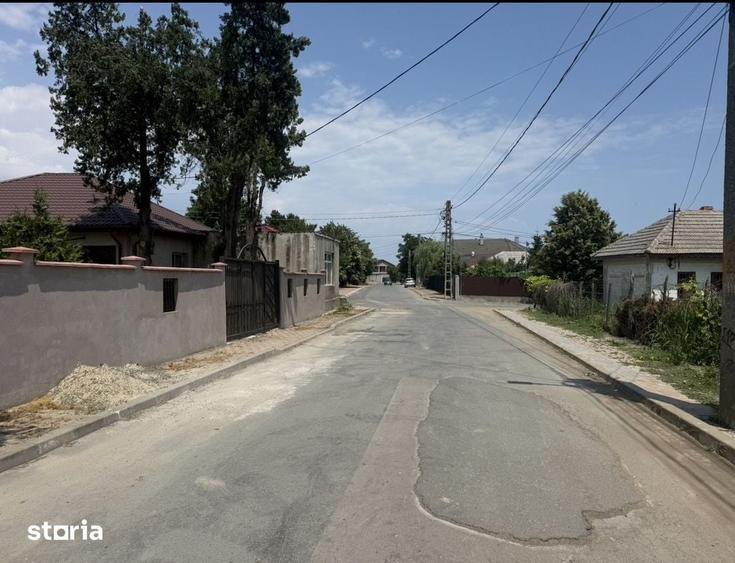 Teren de 700 mp, în Tuzla