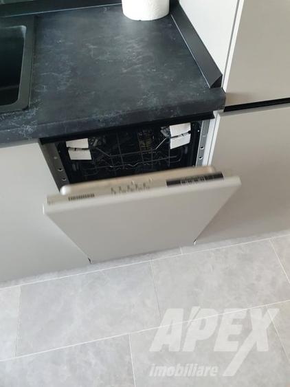 Apartament cu 2 camere semidecomandat, mobilat în Drumul Taberei