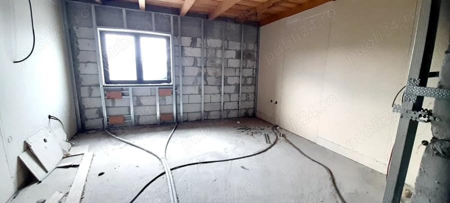 Spațiu comercial, de 160 mp, în Brătulești