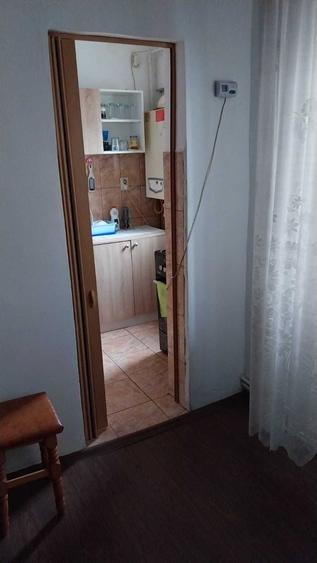 Garsonieră semidecomandată în Central