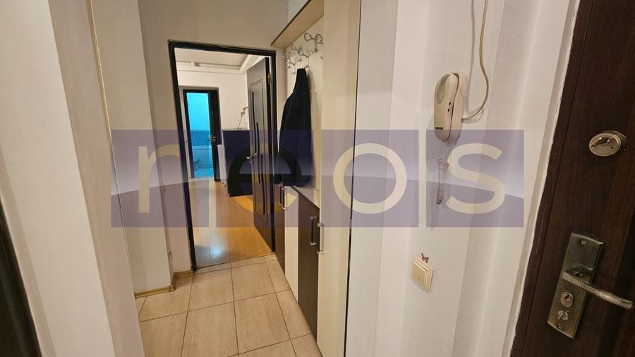 Apartament cu 3 camere semidecomandat, mobilat în Drumul Taberei