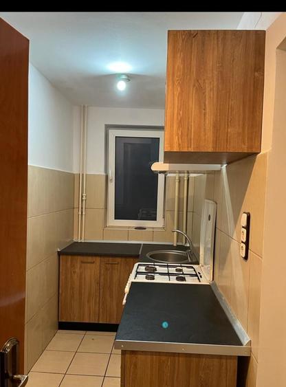 Apartament cu 2 camere semidecomandat în Rogerius
