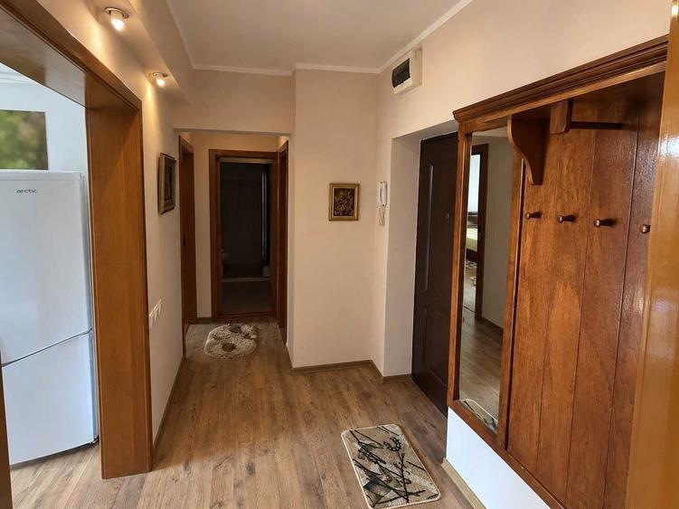 Apartament cu 2 camere decomandat în Ultracentral
