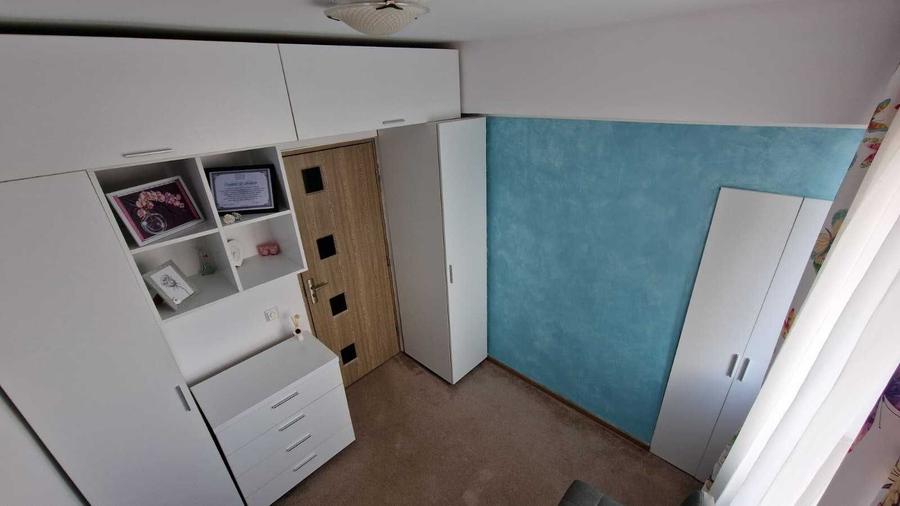 Apartament cu 3 camere decomandat în Ultracentral