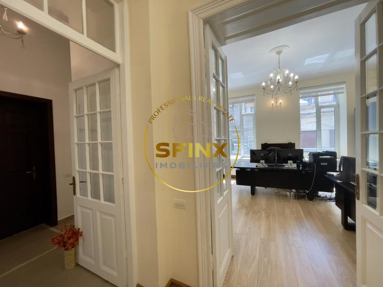 Apartament cu 4 camere circular, mobilat în Victoriei