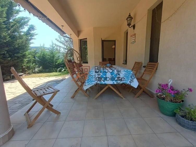 Casă cu 5 camere cu Garaj în Pipera