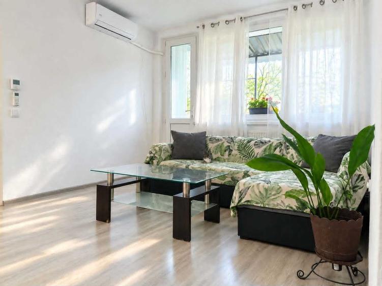 Apartament cu 2 camere semidecomandat în Țiglina 1