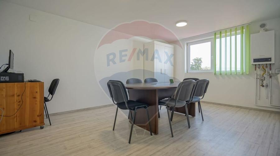 Spațiu comercial, de 520 mp, în Uzina 2