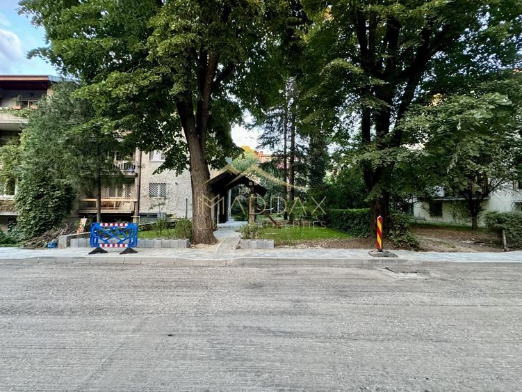 Teren Construcții intravilan de 438 mp, în Floreasca