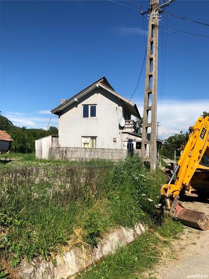 Casă cu 3 camere în Ciceu-Corabia