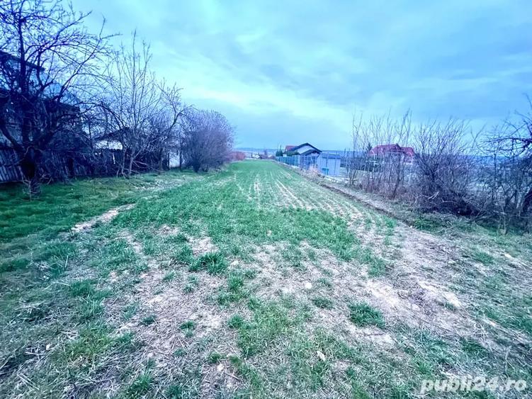 Teren de 2300 mp, în Central