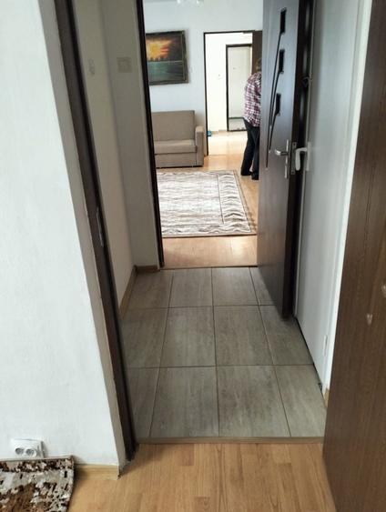 Apartament cu 2 camere semidecomandat în Popoveni