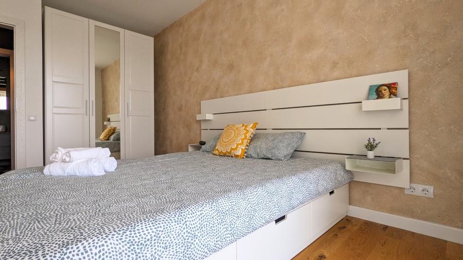 Apartament cu 2 camere semidecomandat în Zorilor