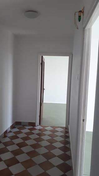 Apartament cu 2 camere decomandat în Rahova