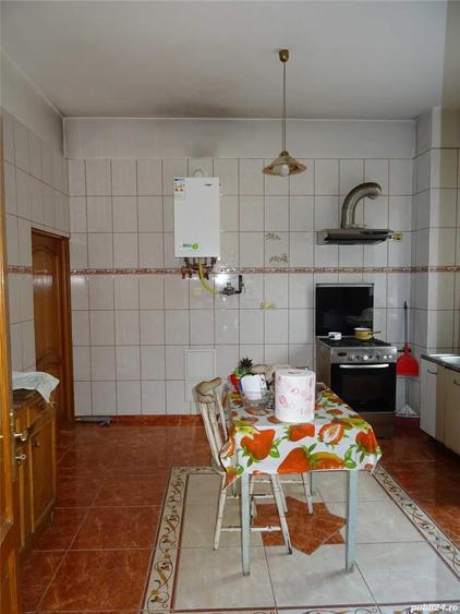 Casă cu 7 camere în Sălaj