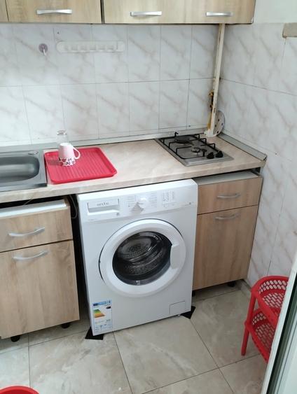 Garsonieră semidecomandată în Titan