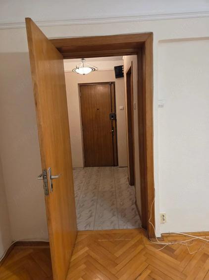 Spațiu comercial, de 16 mp, în Drumul Taberei