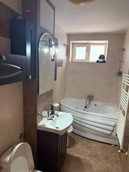 Apartament cu 2 camere nedecomandat în Central