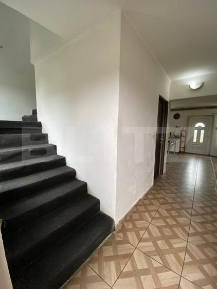 Casă individuală cu 4 camere cu Teren 1275 Mp în Seceani