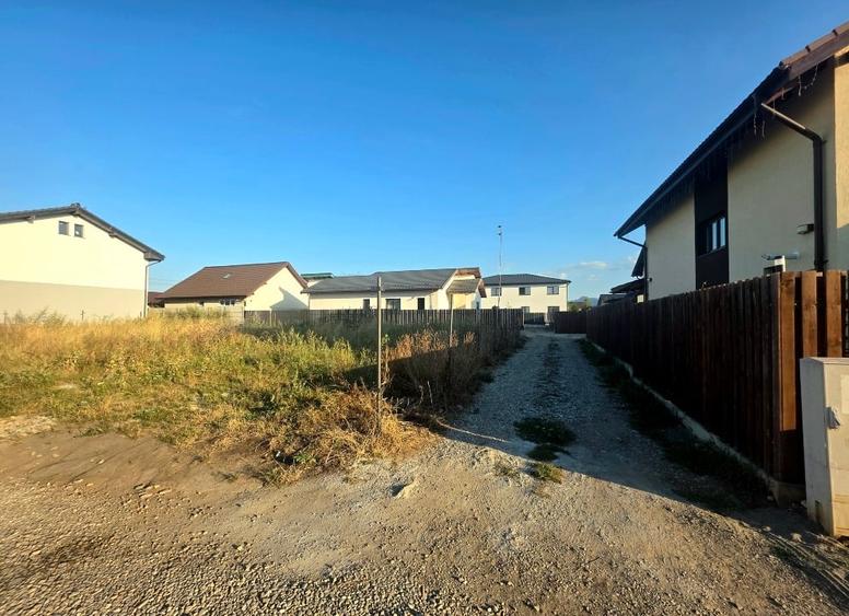 Teren Construcții intravilan de 500 mp, în Tărlungeni