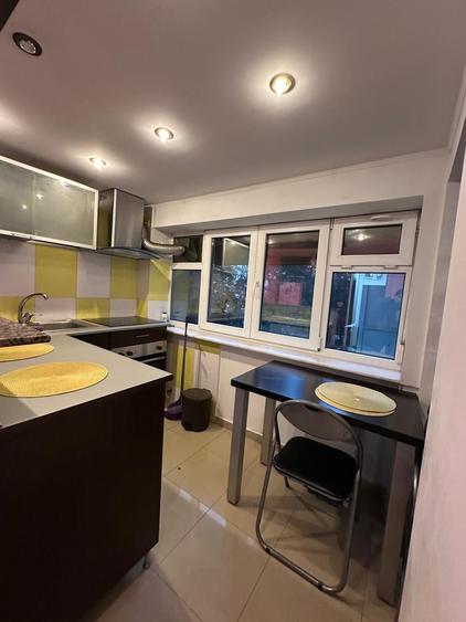 Apartament cu 2 camere decomandat, mobilat în Lujerului