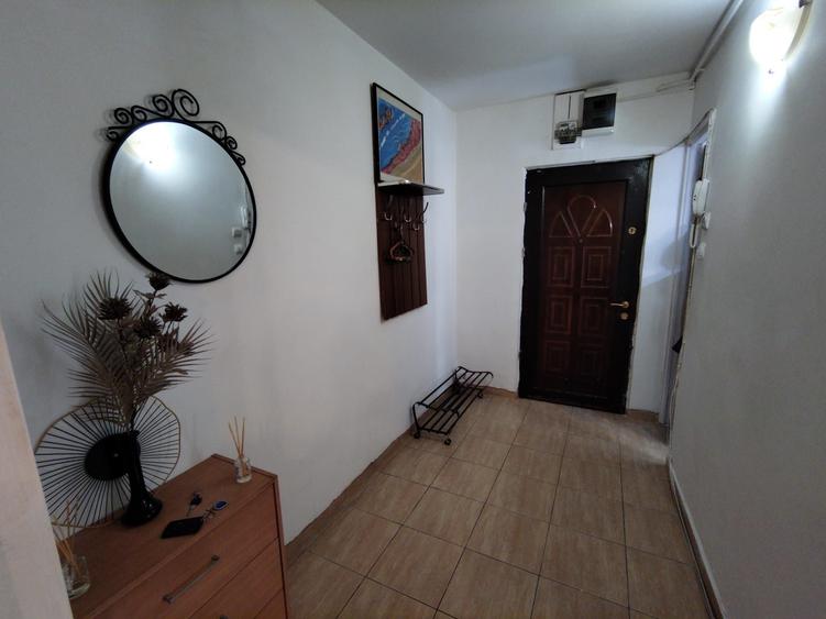 Garsonieră decomandată în Unirii