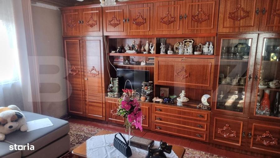 Casă cu 4 camere cu Teren 736 Mp în Măgureni